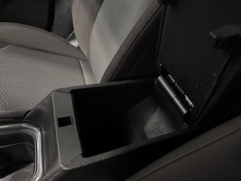 Used 2024 Jeep Compass Sport image 25