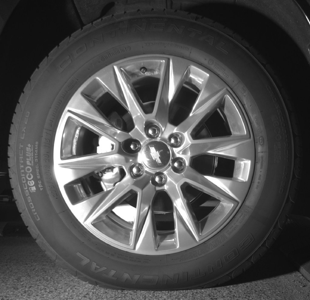 Used 2026 Chevrolet Suburban Premier AWD/4WD image 10