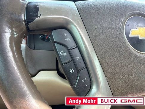 Used 2013 Chevrolet Avalanche LTZ RWD image 33