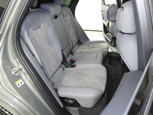 Used 2023 Audi SQ5 Premium Plus w/ Premium Plus Package AWD/4WD image 20