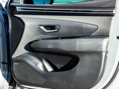 Used 2022 Hyundai Santa Cruz Limited image 19