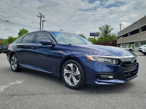 Certified 2019 Honda Accord EX-L image 3