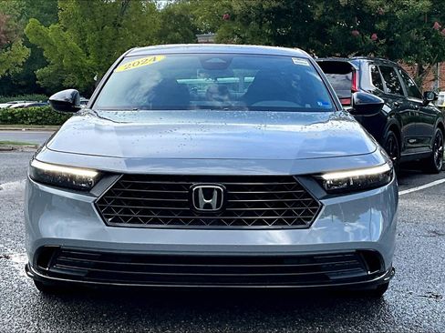 Used 2024 Honda Accord Sport-L image 3