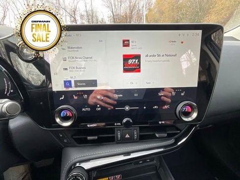 Used 2025 Lexus NX 350 AWD w/ Luxury Package image 16