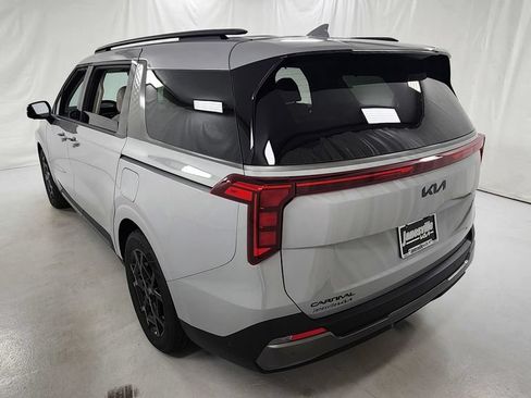 New 2027 Kia Carnival SX w/ Dark Edition Package FWD image 5
