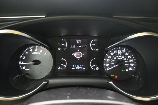 Used 2018 Toyota Sequoia TRD Sport AWD/4WD image 19