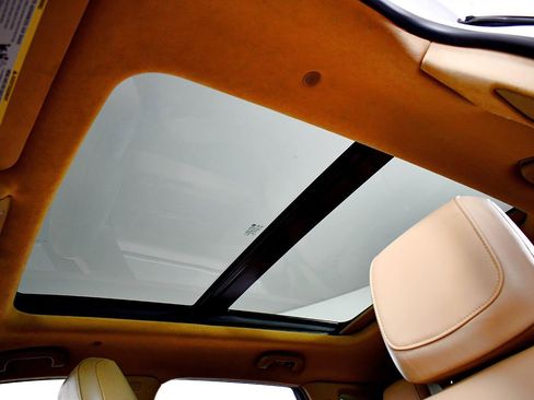 Used 2021 Cadillac XT5 Sportv w/ Platinum Package image 42