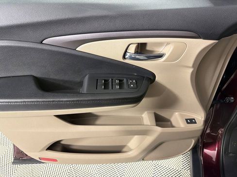 Used 2016 Honda Pilot EX-L image 9