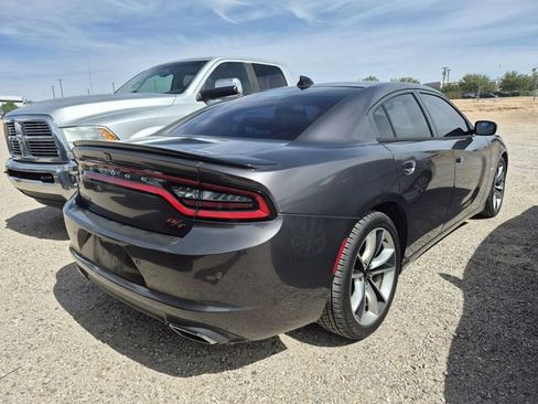 Used 2015 Dodge Charger R/T RWD image 8