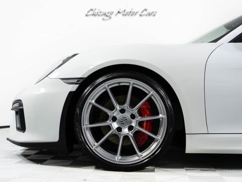 Used 2016 Porsche Boxster Spyder image 47