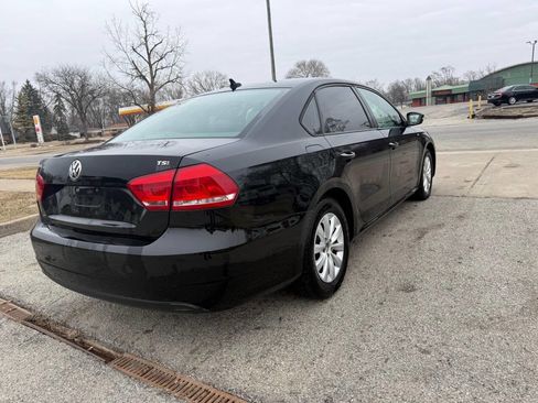 Used 2014 Volkswagen Passat 1.8T Wolfsburg Edition image 12
