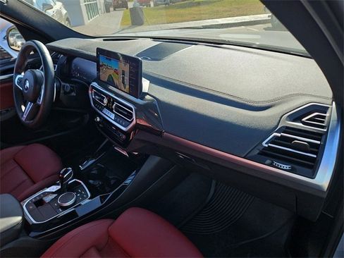 Used 2024 BMW X3 M40i w/ Premium Package image 27