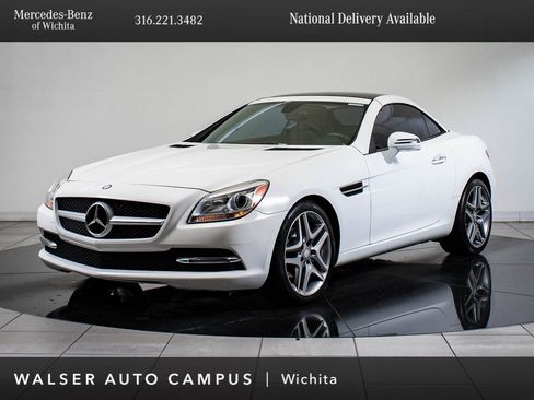 Used 2015 Mercedes-Benz SLK 250 image 1
