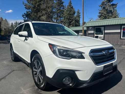 Used 2019 Subaru Outback 3.6R Limited image 6