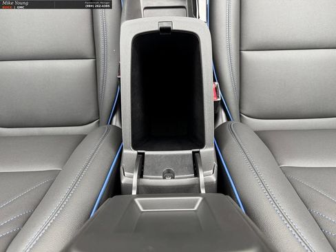 New 2026 Buick Envista Sport Touring w/ Convenience I Package FWD image 20