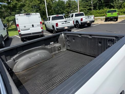 Used 2022 RAM 1500 Big Horn AWD/4WD image 42
