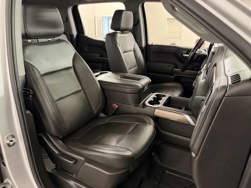 Used 2019 Chevrolet Silverado 1500 LT Trail Boss AWD/4WD image 37
