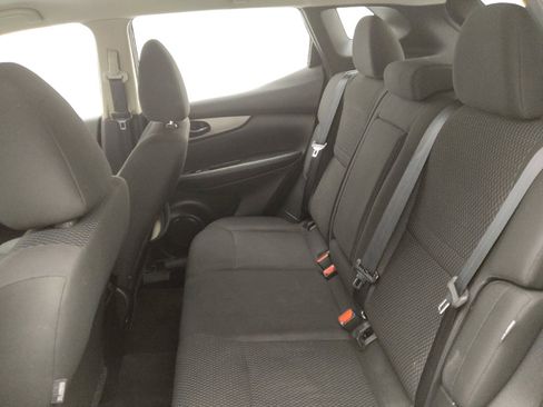 Used 2020 Nissan Rogue Sport S w/ Appearance Package image 18