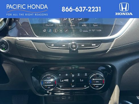 Used 2020 Buick Encore GX Essence w/ Advanced Technology Package FWD image 27