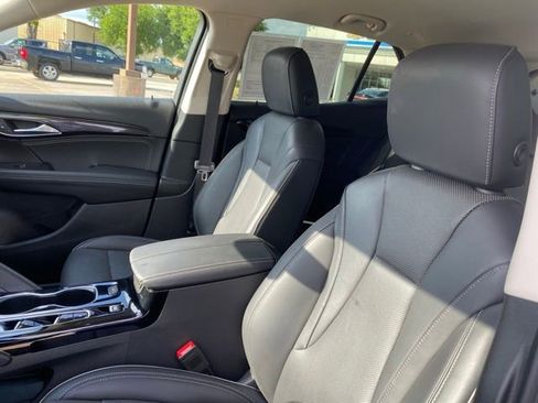 Used 2023 Buick Envision Essence image 20