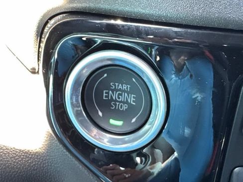 New 2026 Chevrolet Silverado 1500 RST AWD/4WD image 33