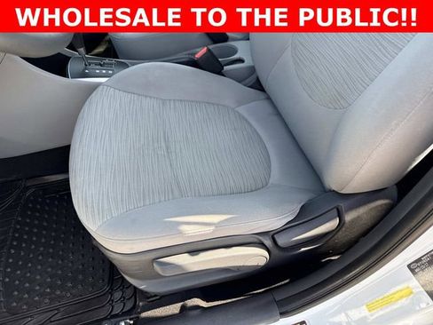 Used 2017 Hyundai Accent SE image 13