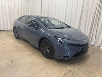 Used 2025 Toyota Prius LE