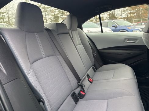 Used 2024 Toyota Corolla SE image 16