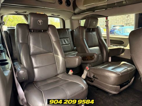 Used 2017 Ford Transit 150 148 Low Roof w/ Exterior Upgrade Package RWD image 29