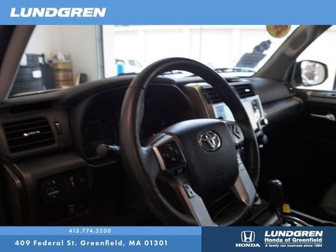 Used 2023 Toyota 4Runner SR5 Premium w/ Moonroof Package AWD/4WD image 12