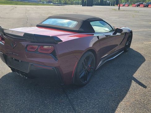 Used 2019 Chevrolet Corvette Stingray Convertible w/ 3LT Preferred Equipment Group RWD image 12