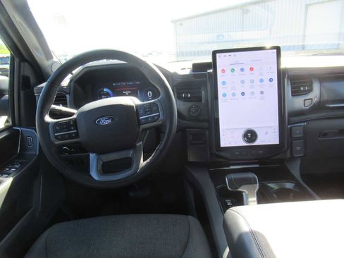 Used 2024 Ford F150 Lightning Flash image 19