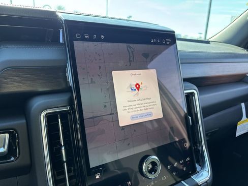 New 2026 GMC Yukon Denali image 14