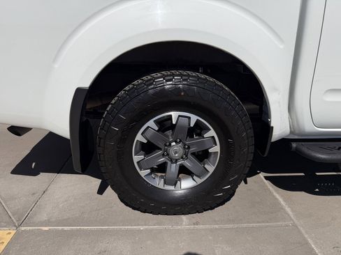 Used 2019 Nissan Frontier PRO-4X w/ Pro-4x Luxury Package AWD/4WD image 15