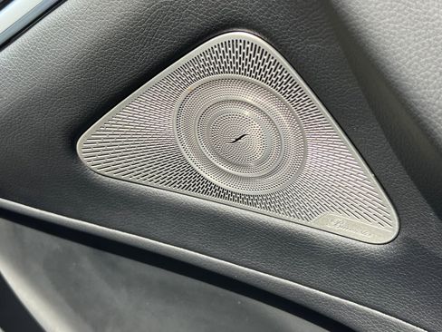 Used 2024 Mercedes-Benz S 580 4MATIC Sedan image 36