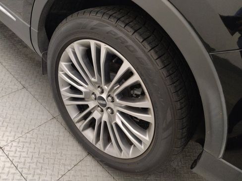 Used 2018 Lincoln MKX Reserve w/ Luxury Package FWD image 31