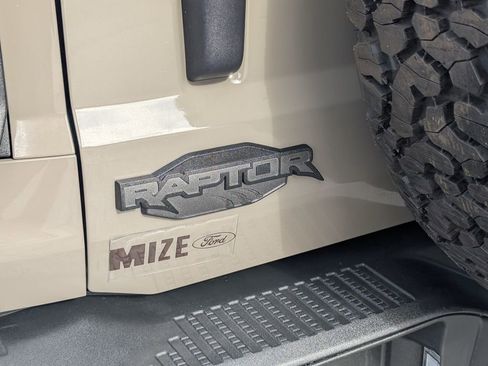 Used 2025 Ford Bronco Raptor image 23