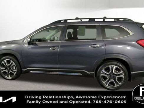 Used 2023 Subaru Ascent Touring AWD/4WD image 6