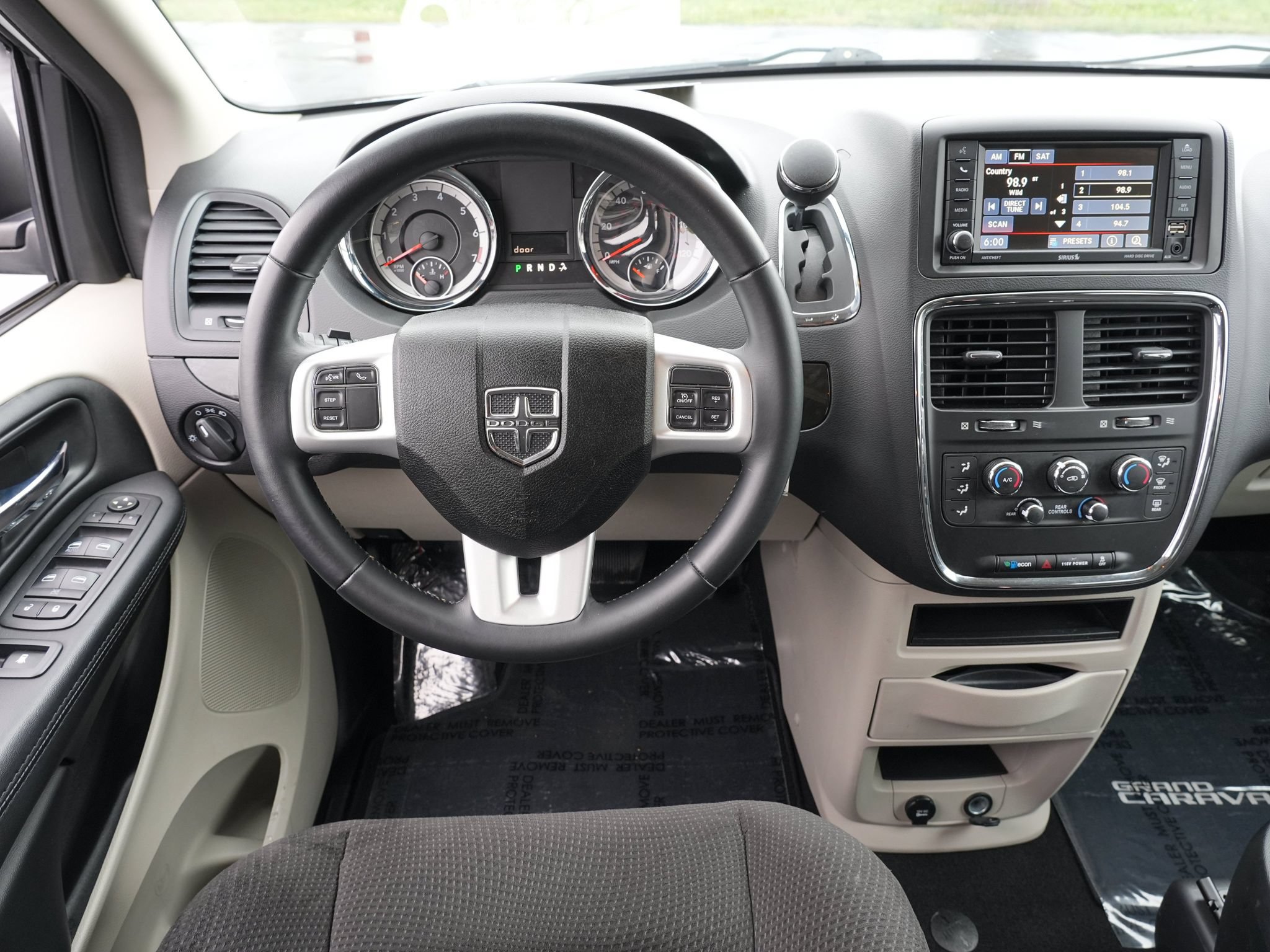 Used 2017 Dodge Grand Caravan SE w/ Power Window Group FWD image 20