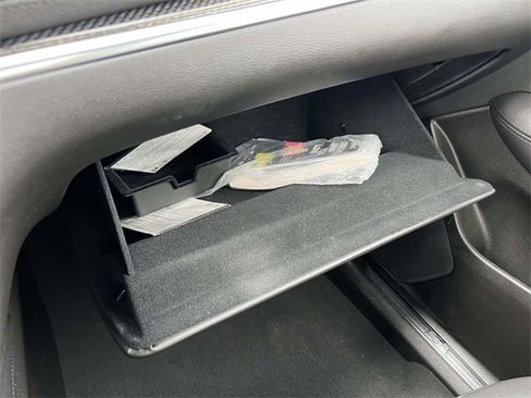 Used 2025 Cadillac XT5 Sportv w/ Technology Package image 34