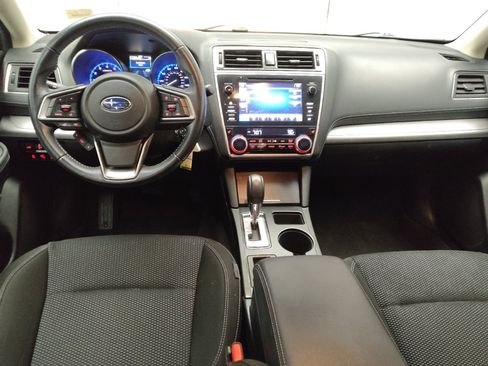 Used 2018 Subaru Outback 2.5i Premium image 22
