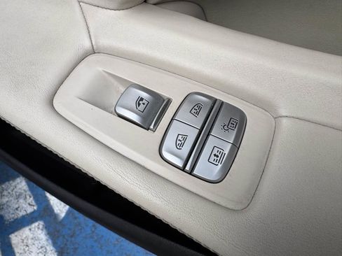 Used 2017 BMW 750i xDrive AWD/4WD image 41