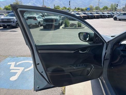 Used 2021 Honda Civic EX image 10