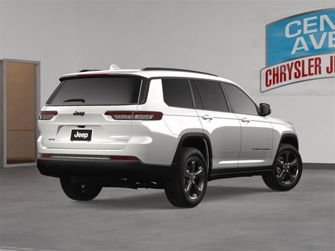 New 2025 Jeep Grand Cherokee L Limited w/ Black Appearance Package image 5