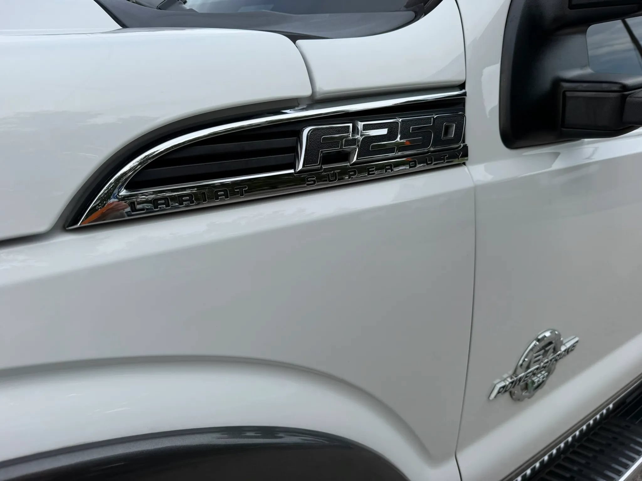 Used 2015 Ford F250 Lariat w/ Chrome Package AWD/4WD image 32