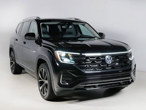 Used 2026 Volkswagen Atlas SEL Premium R-Line image 1