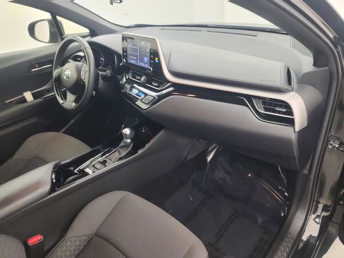Used 2021 Toyota C-HR Nightshade image 13