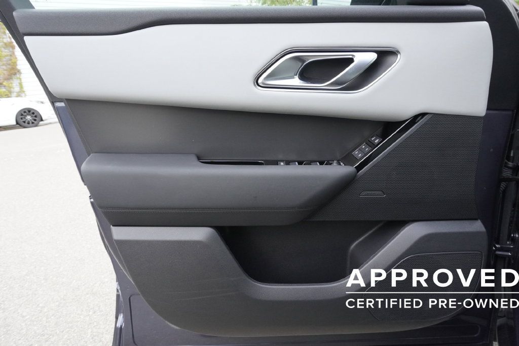 Used 2026 Land Rover Range Rover Velar S AWD/4WD image 17