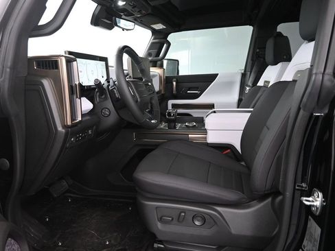 New 2025 GMC Hummer EV 2X w/ LPO, Dark Essentials Package image 14