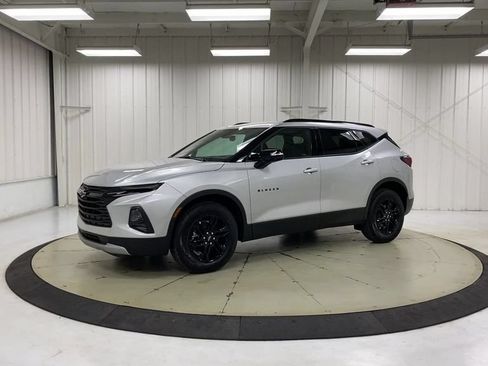 Used 2022 Chevrolet Blazer LT w/ Midnight/Sport Edition AWD/4WD image 4
